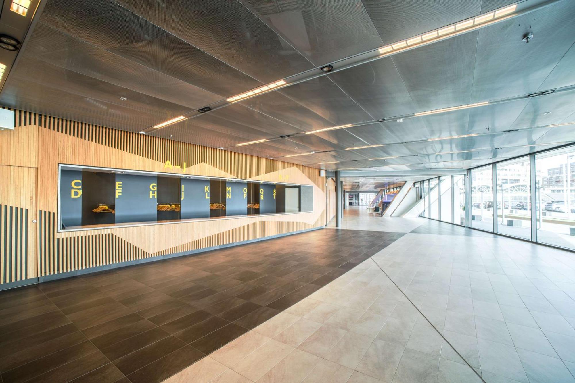 Hotel Radisson Blu Waterfront Hotel, 4*